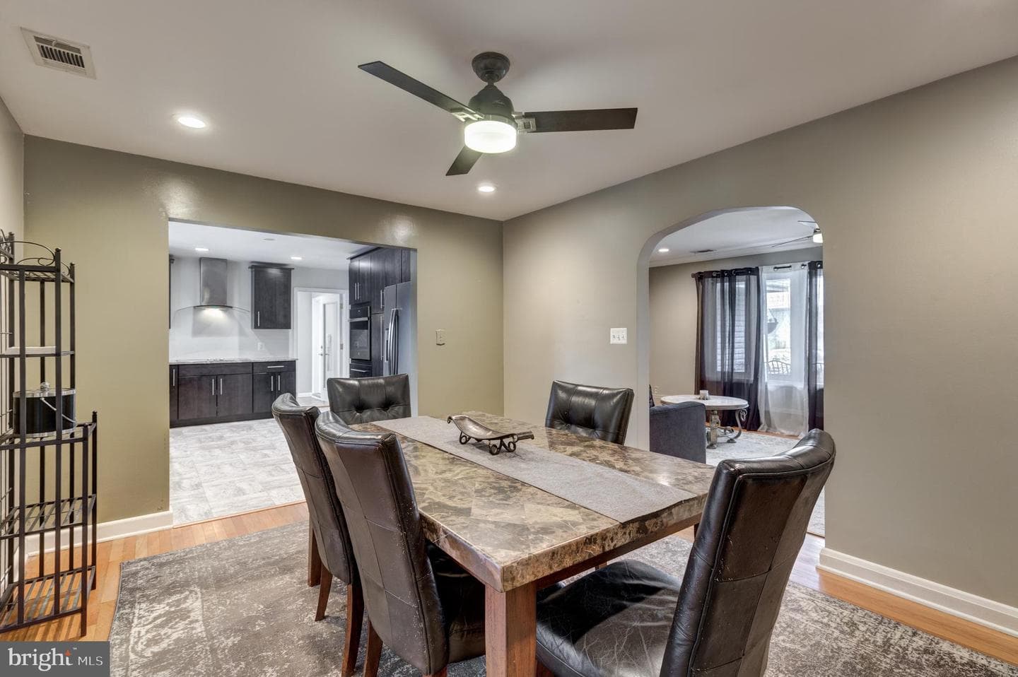 2106 Spencer Lane photo 12