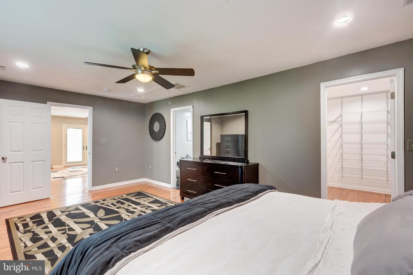 2106 Spencer Lane photo 22
