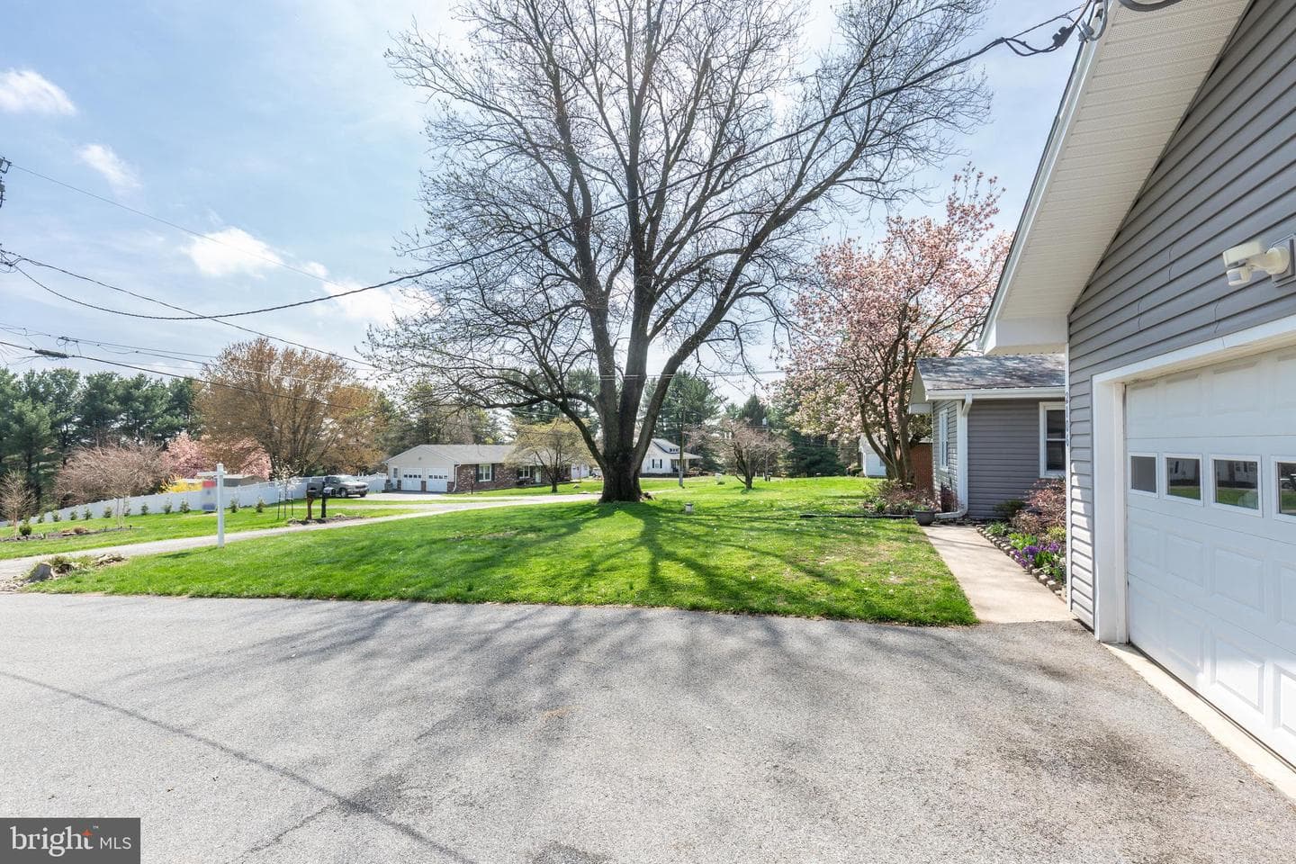 2106 Spencer Lane photo 49