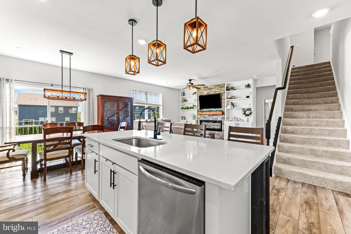721 Scarlet Sky Drive photo 6