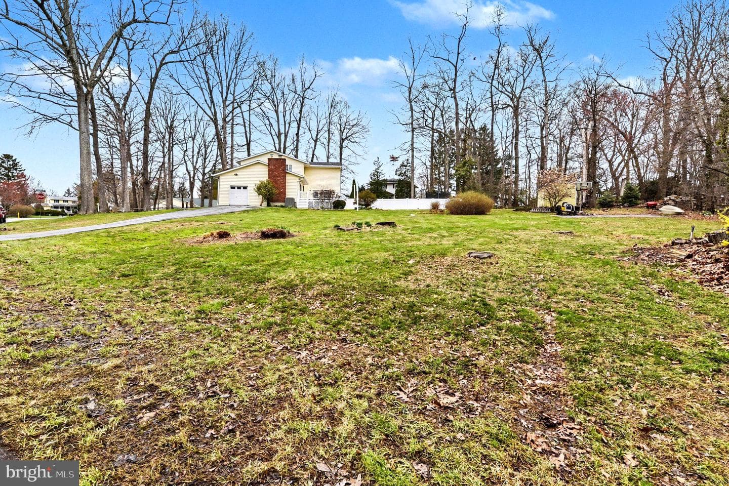 2201 Cedar Hill Drive photo 25