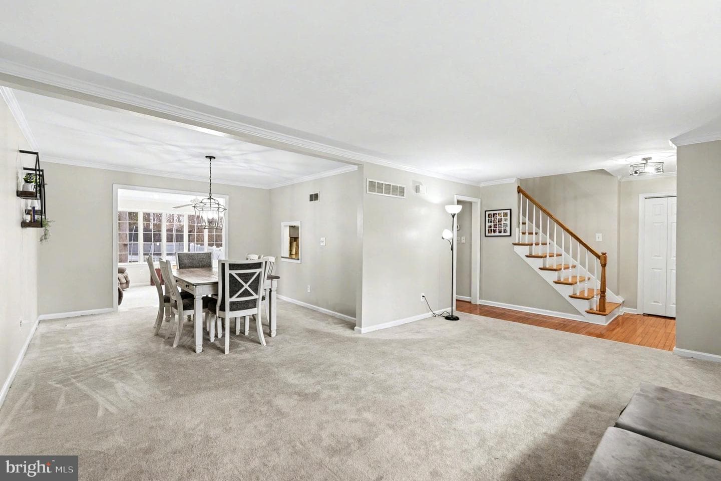 2201 Cedar Hill Drive photo 3