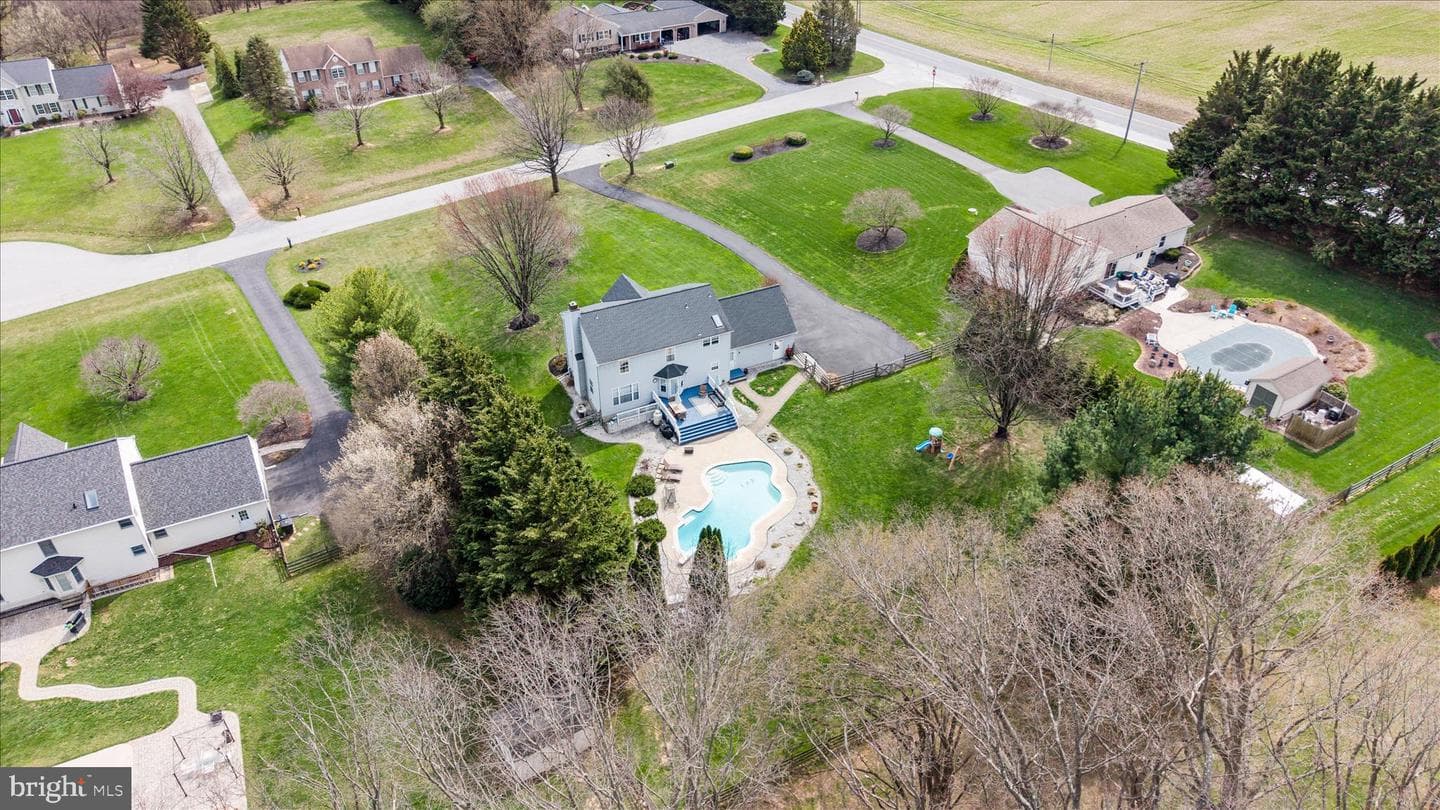 1410 Knox Court photo 59