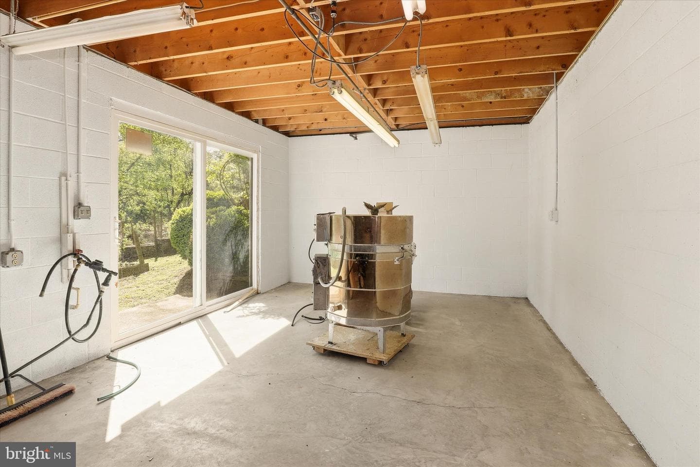927 Buckhorn Road photo 87