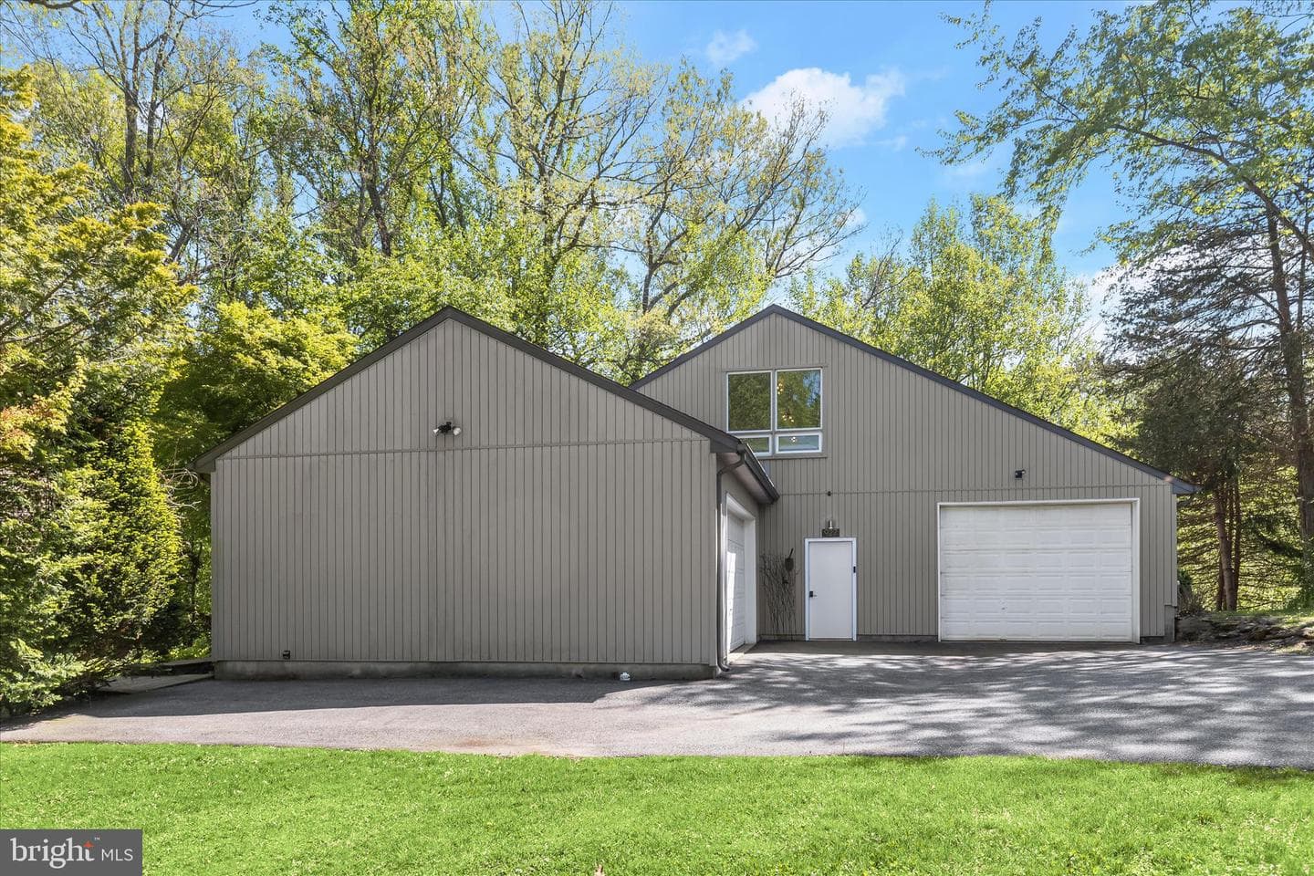 927 Buckhorn Road photo 91