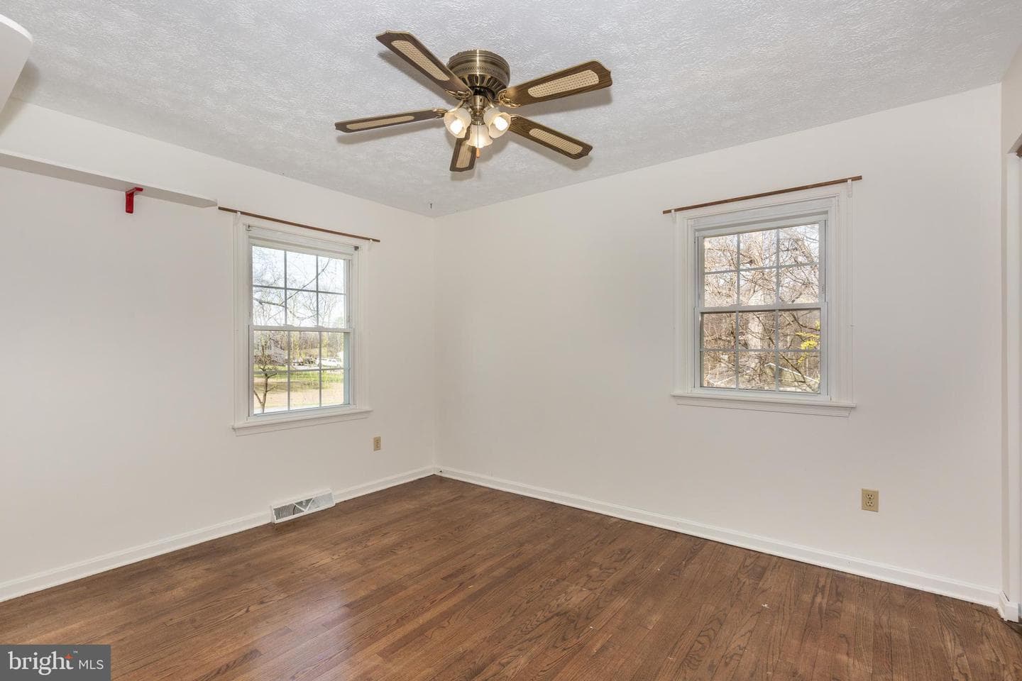 2203 Green Haven Way photo 24