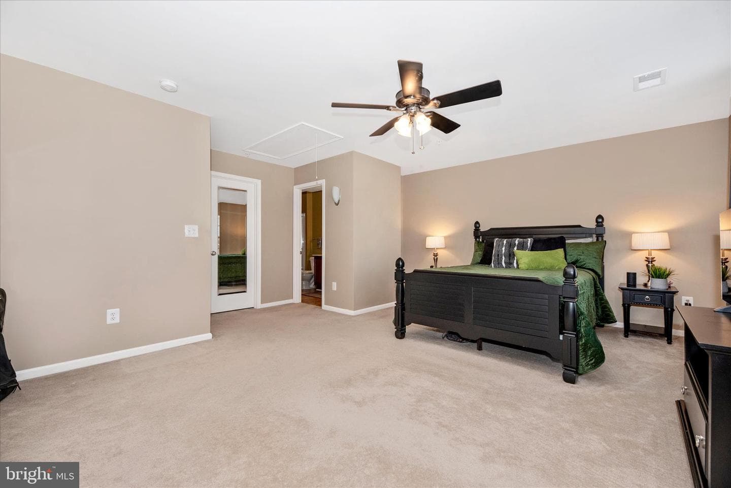 6488 Cornwall Drive #17 photo 26
