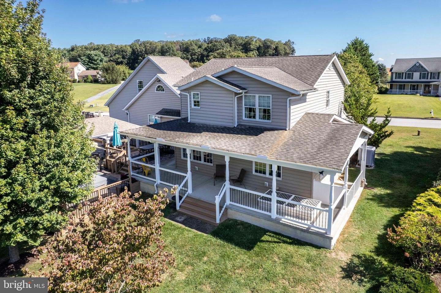 3297 Saint Georges Court photo 8