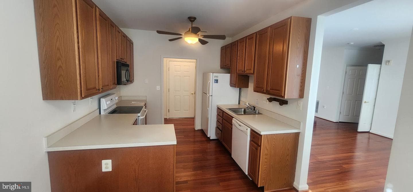 1599 Homeland Drive #3e photo 4