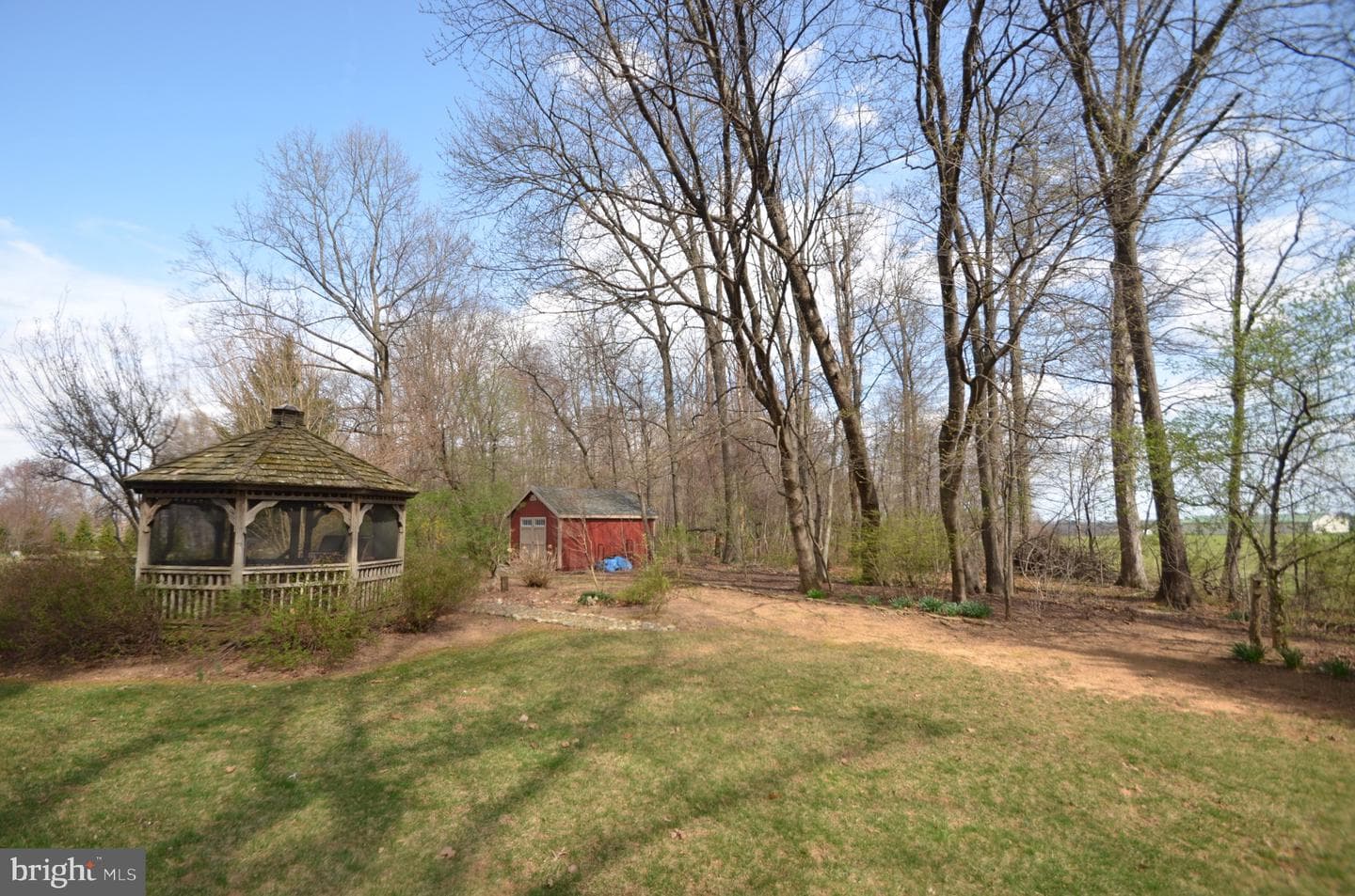 901 Lee Avenue photo 10