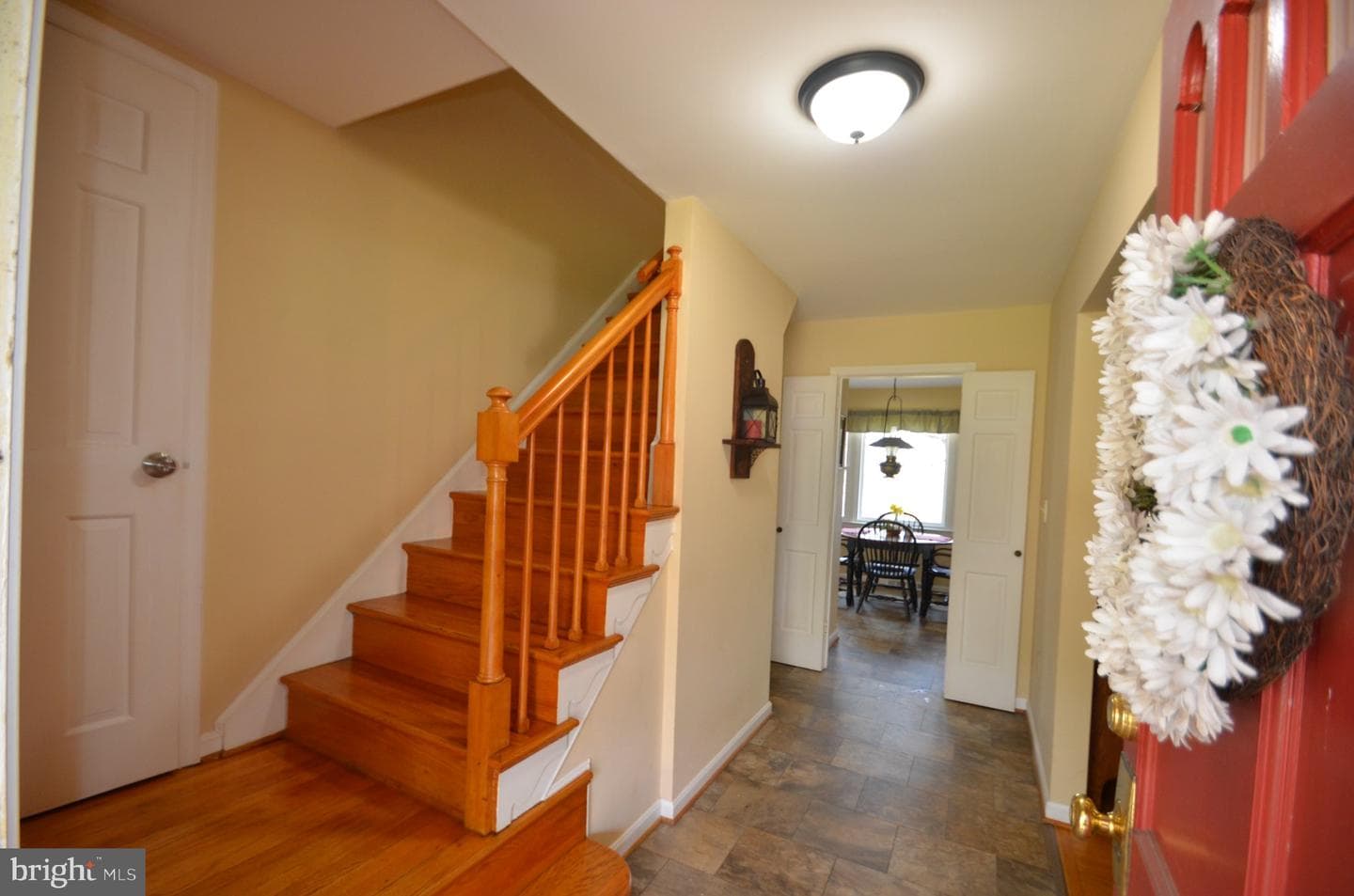 901 Lee Avenue photo 18