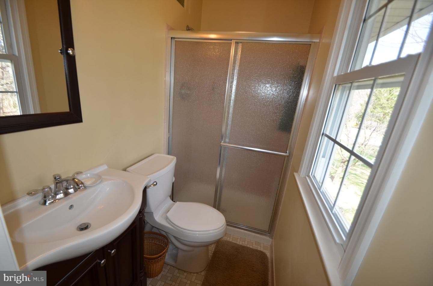 901 Lee Avenue photo 46