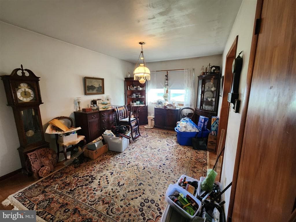 307 Barnes Avenue photo 7