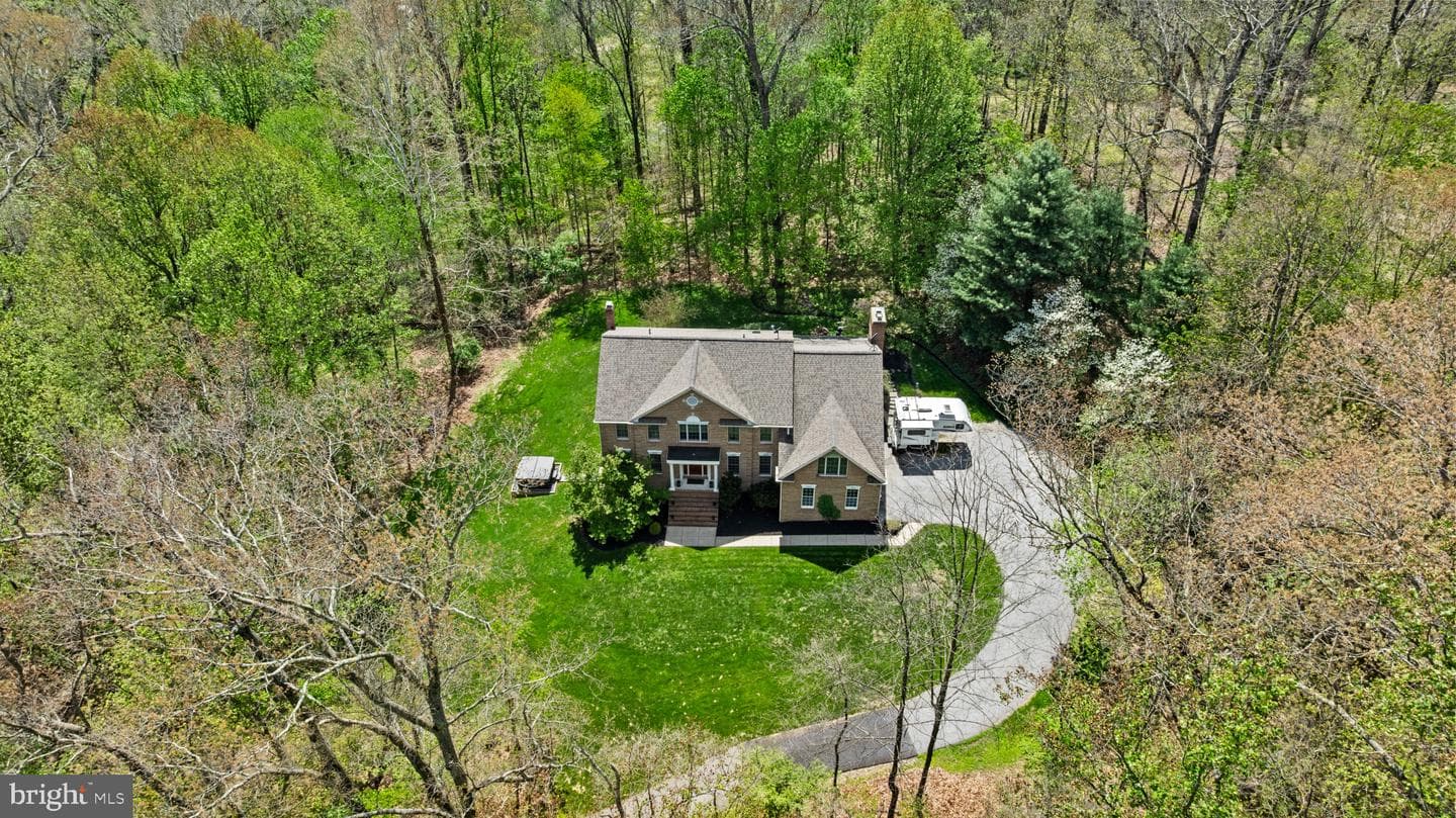 3070 Hughes Road photo 53