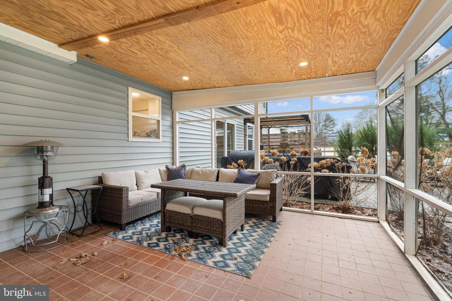 573 Marshall Drive photo 35