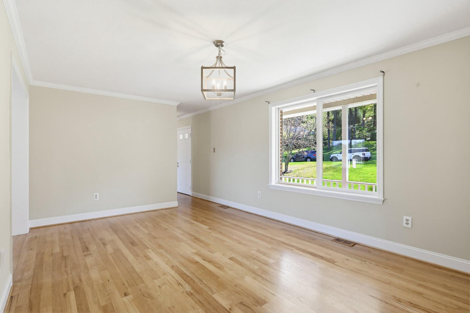 308 Avalon Lane photo 30
