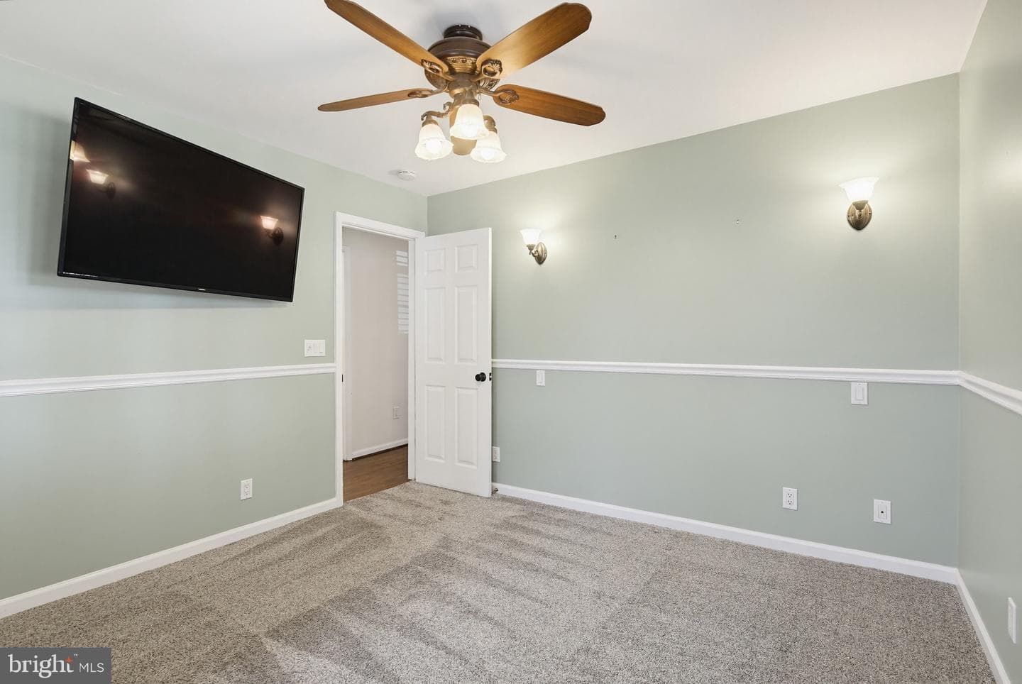 6346 Barnett Avenue photo 20