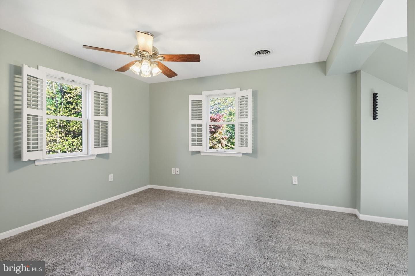 6346 Barnett Avenue photo 26
