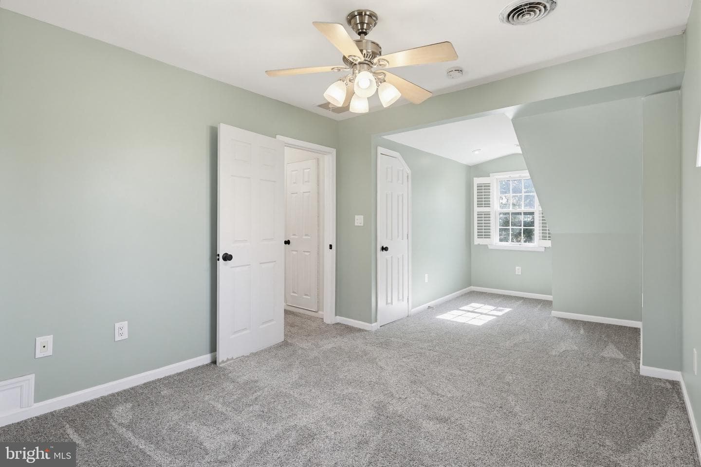 6346 Barnett Avenue photo 32
