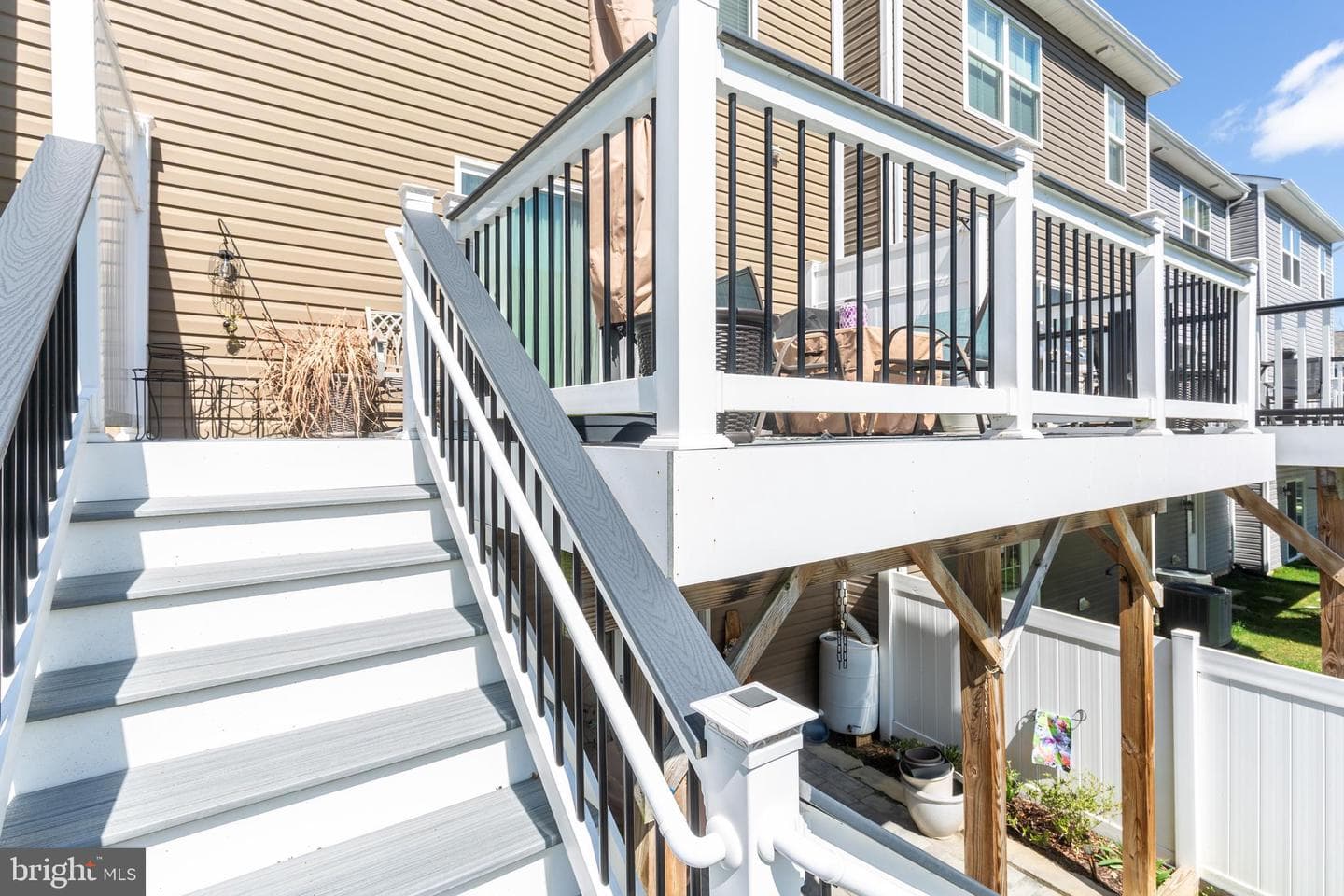 2723 Town View Circle photo 41