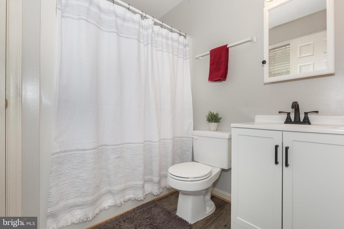 192 Marion Road photo 24