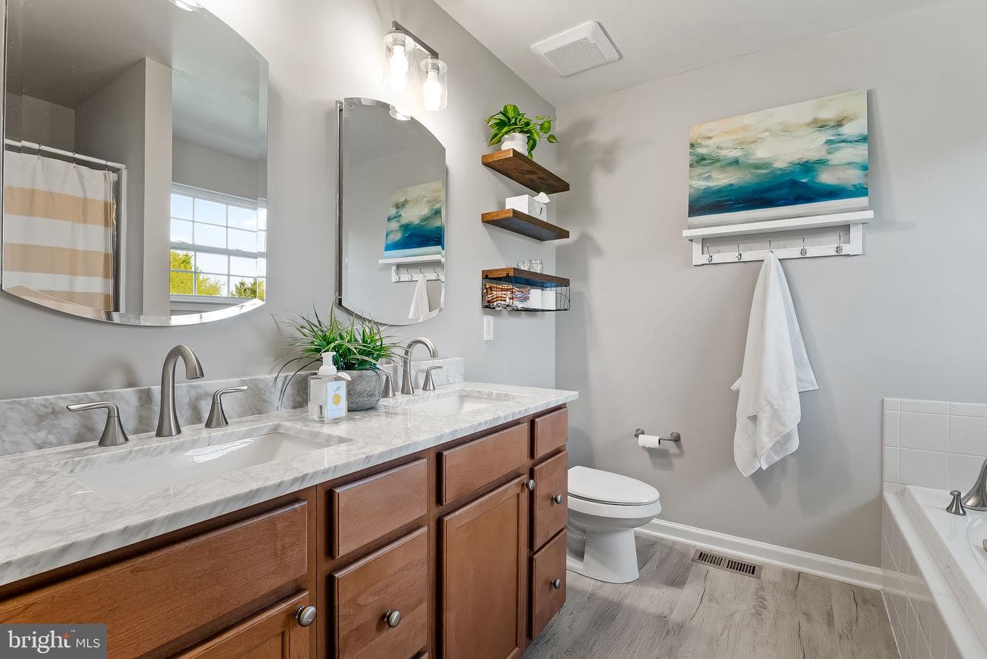 2790 Quantim Court photo 26