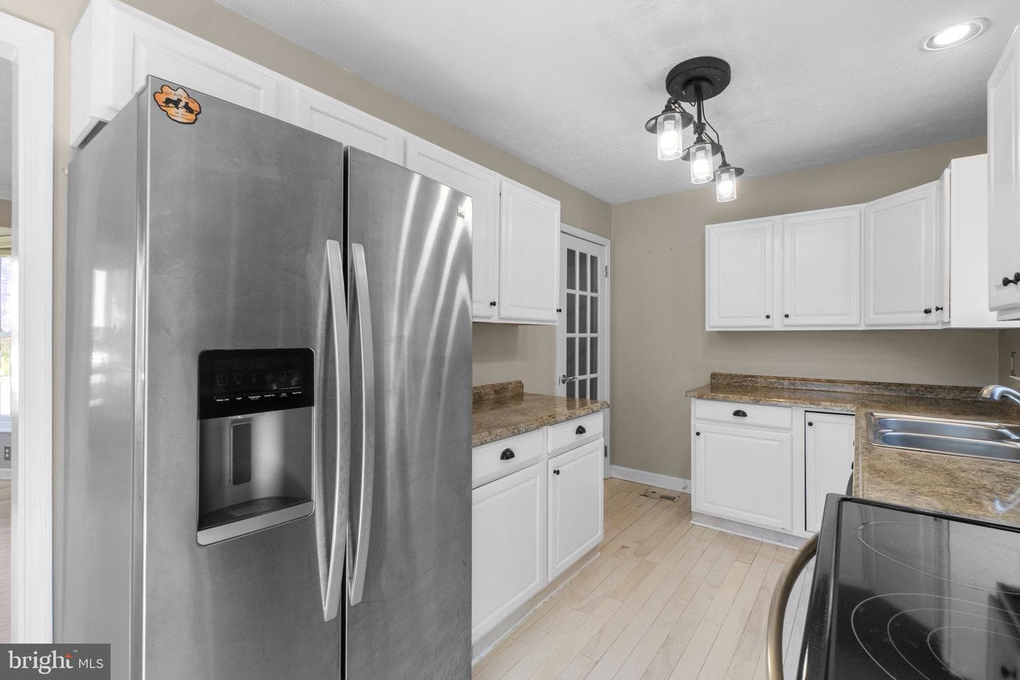 222 Hoff Court photo 12