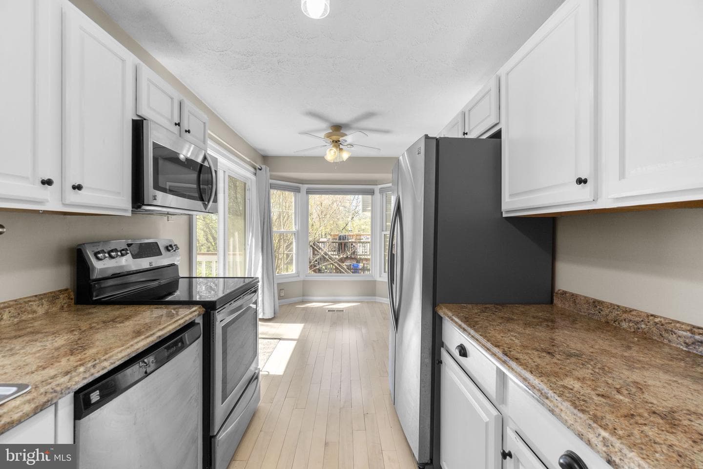 222 Hoff Court photo 16