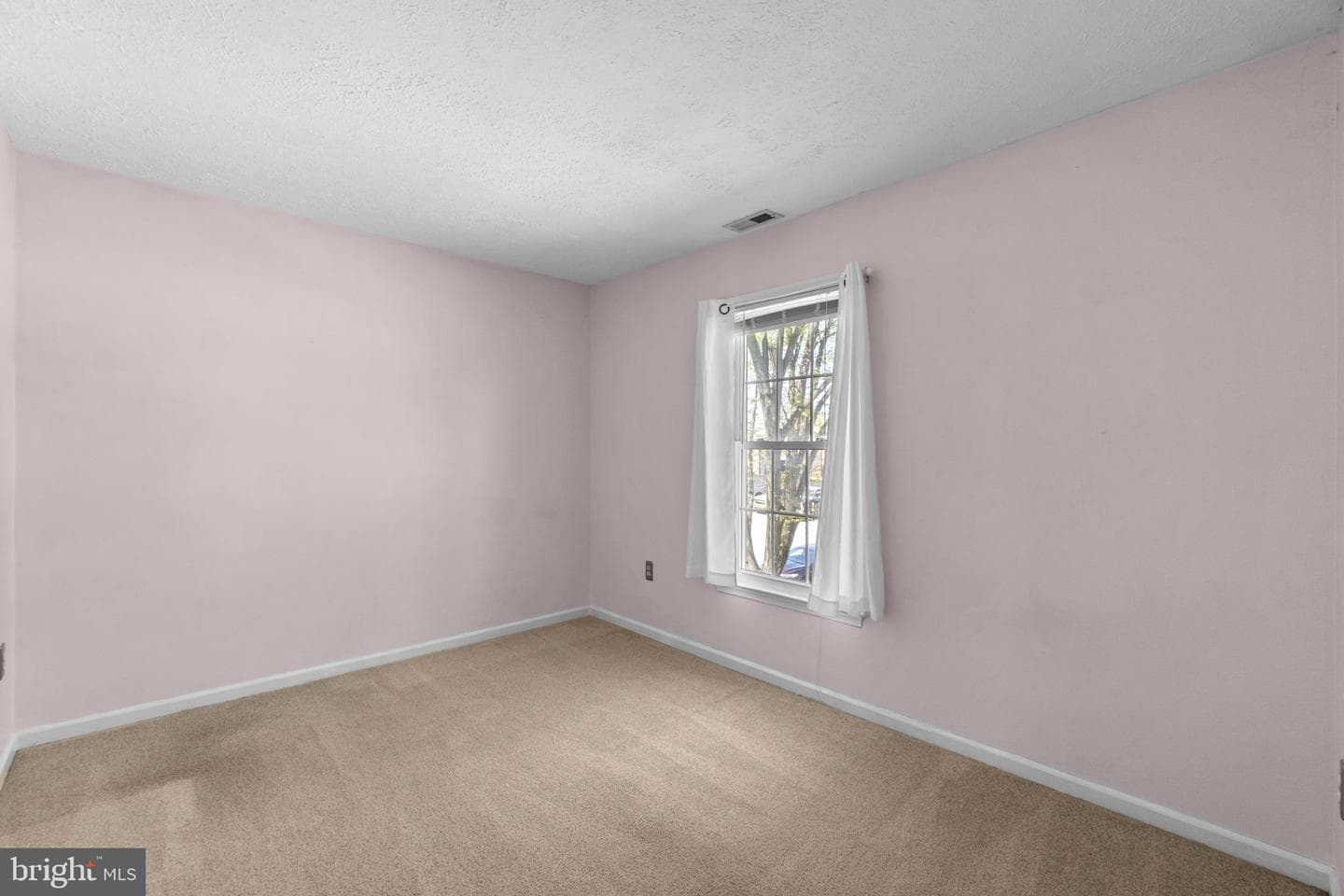 222 Hoff Court photo 23