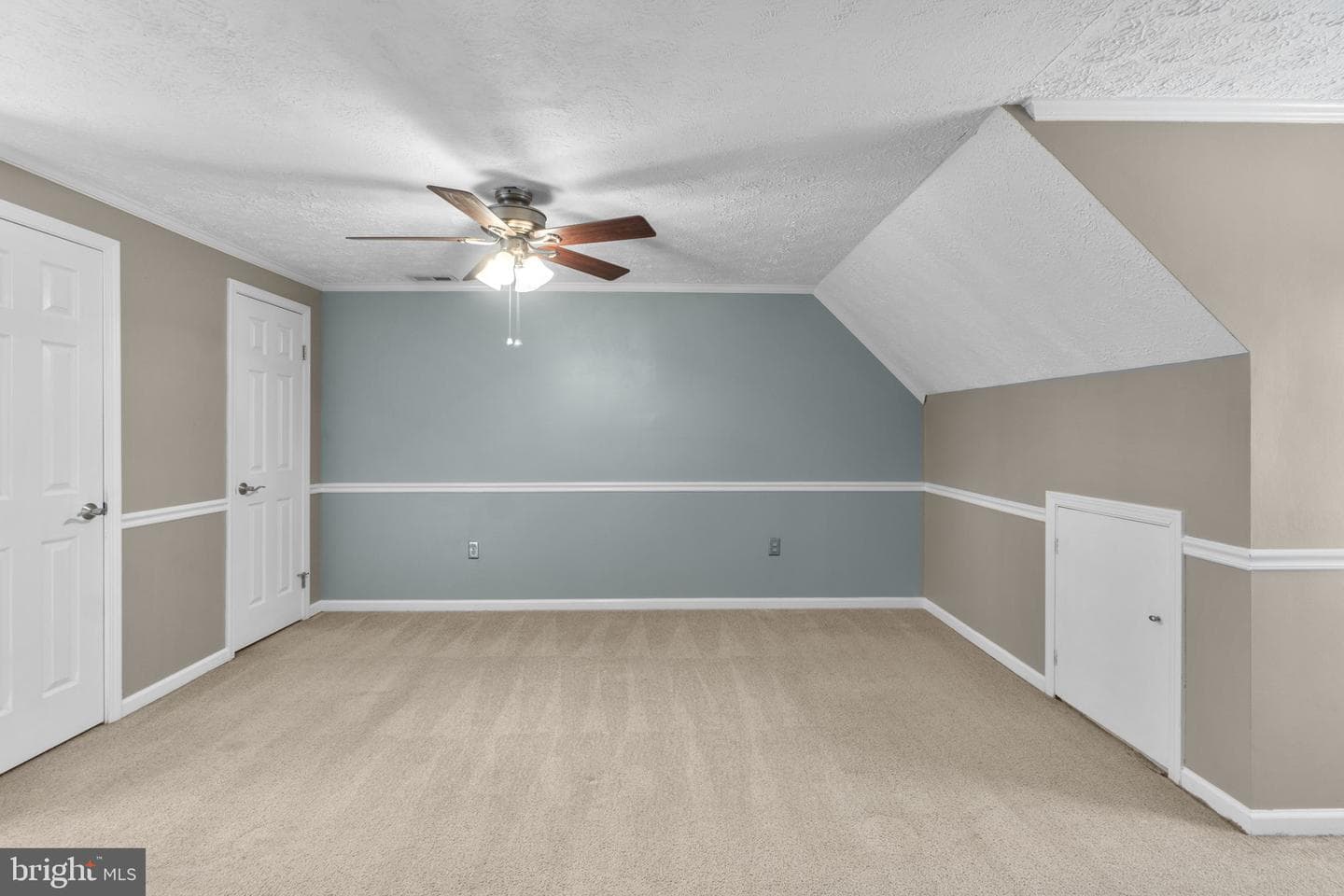 222 Hoff Court photo 27