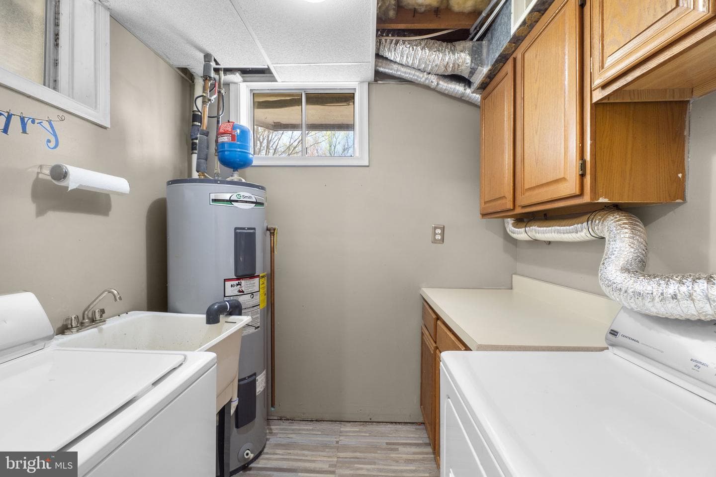 222 Hoff Court photo 34