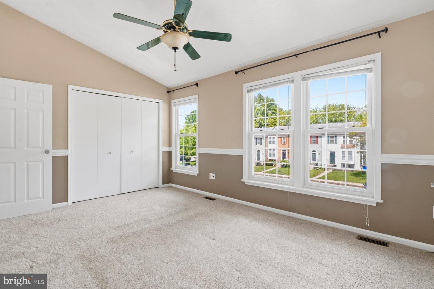400 Doral Court photo 13