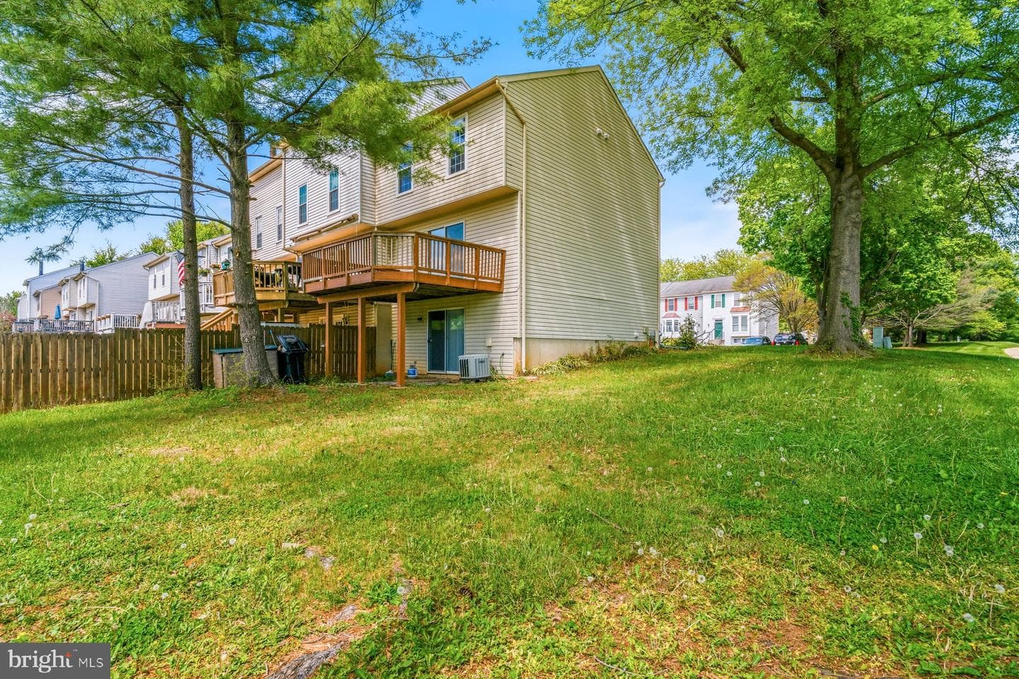 400 Doral Court photo 30