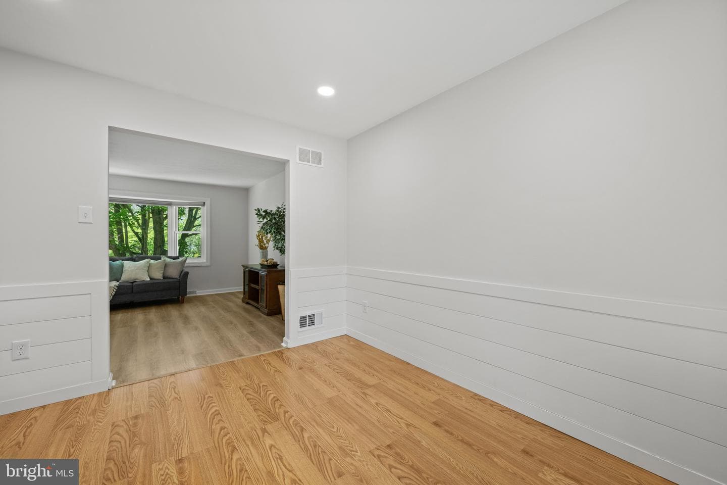 1956 Gardenia Street photo 15