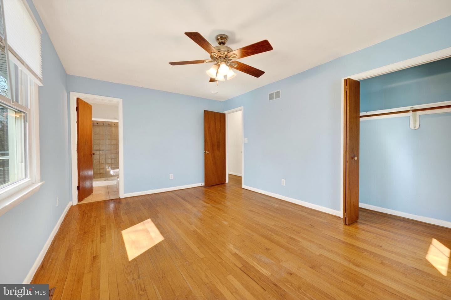 730 Rainbow Court photo 15