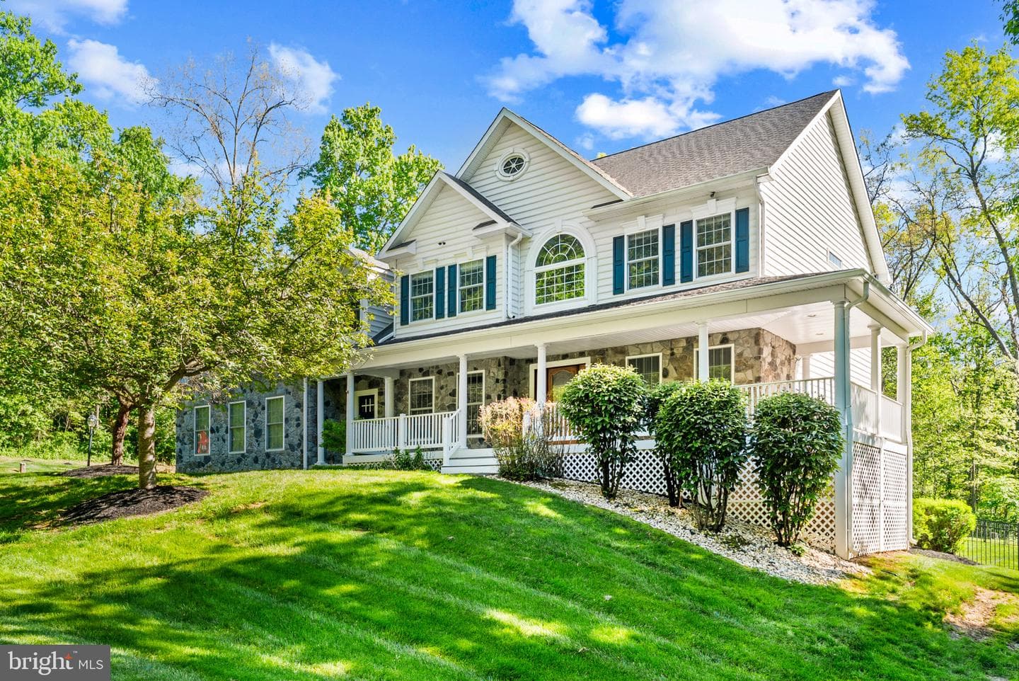 3125 Lakewood Manor Drive