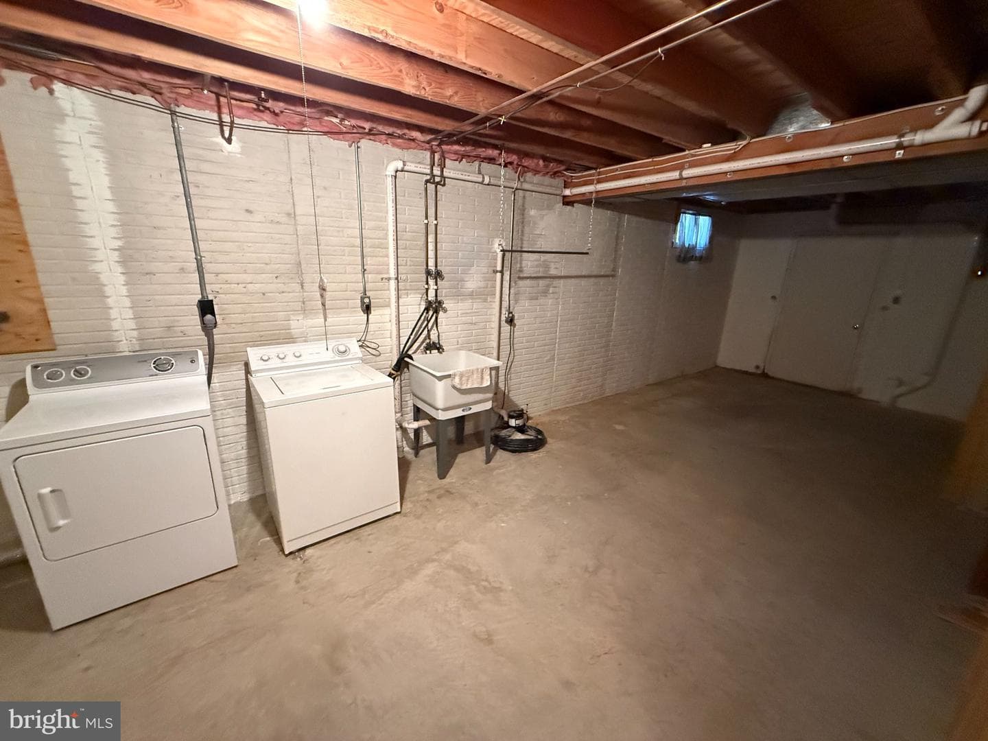 1576 Brimfield Circle photo 38
