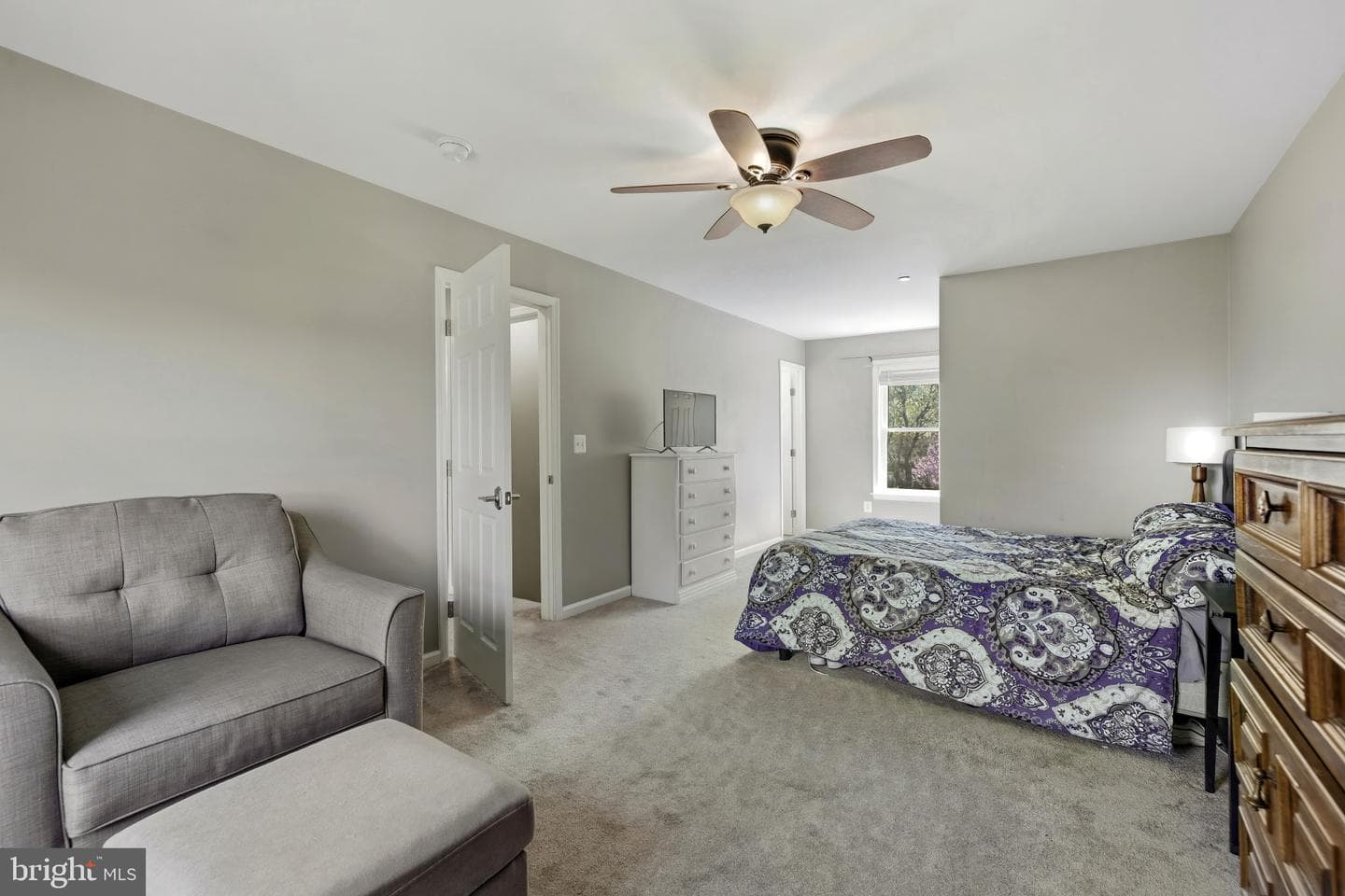 550 Yellow Lily Court photo 19