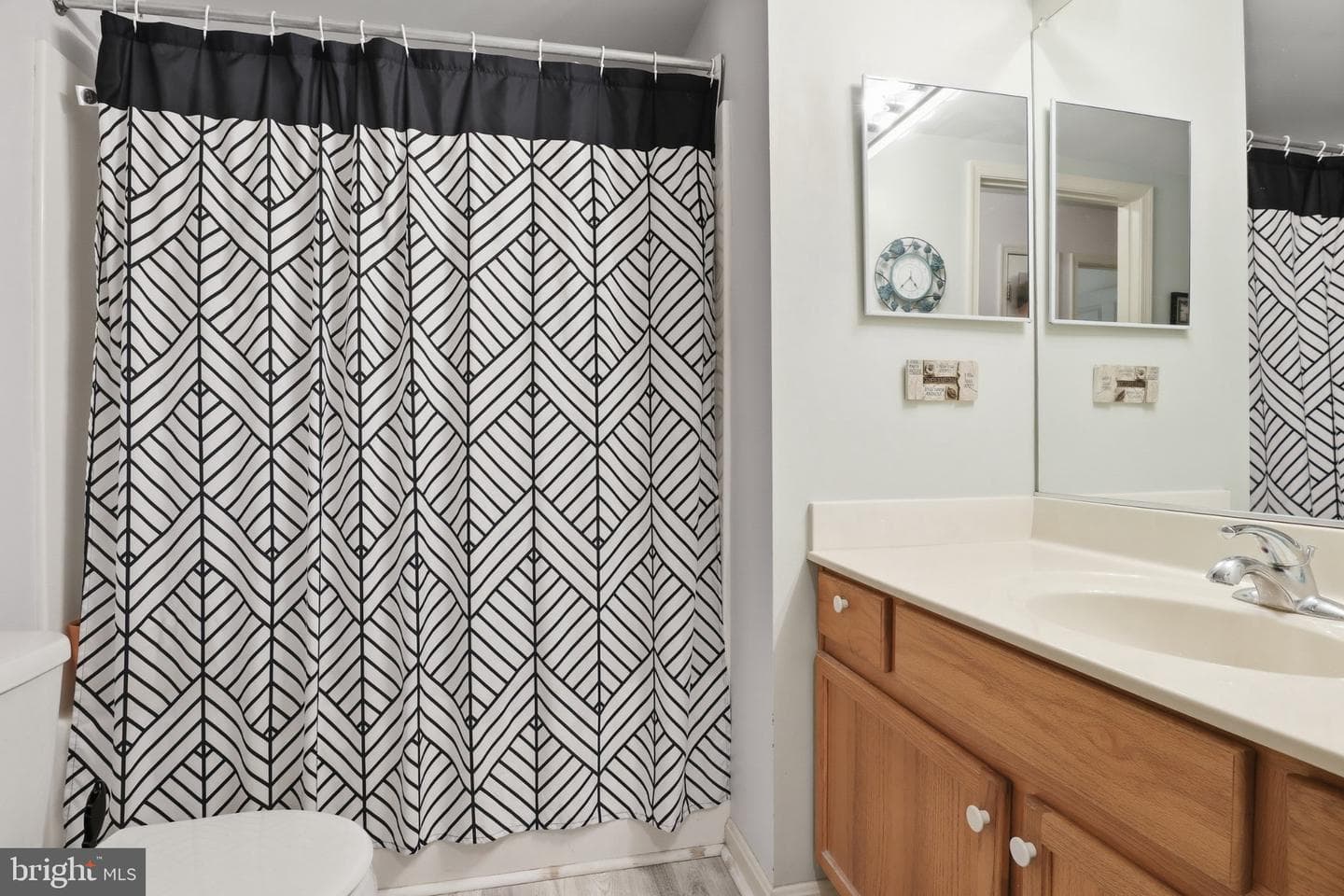 3840 Normandy Drive #1b photo 19