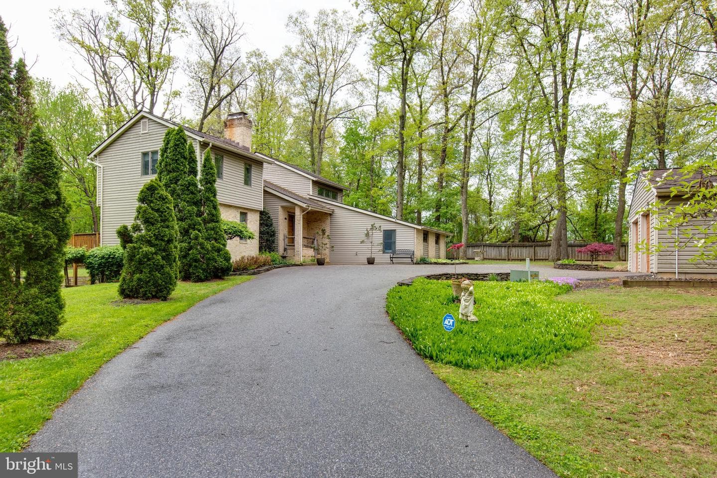 5519 Woodbine Road, Woodbine