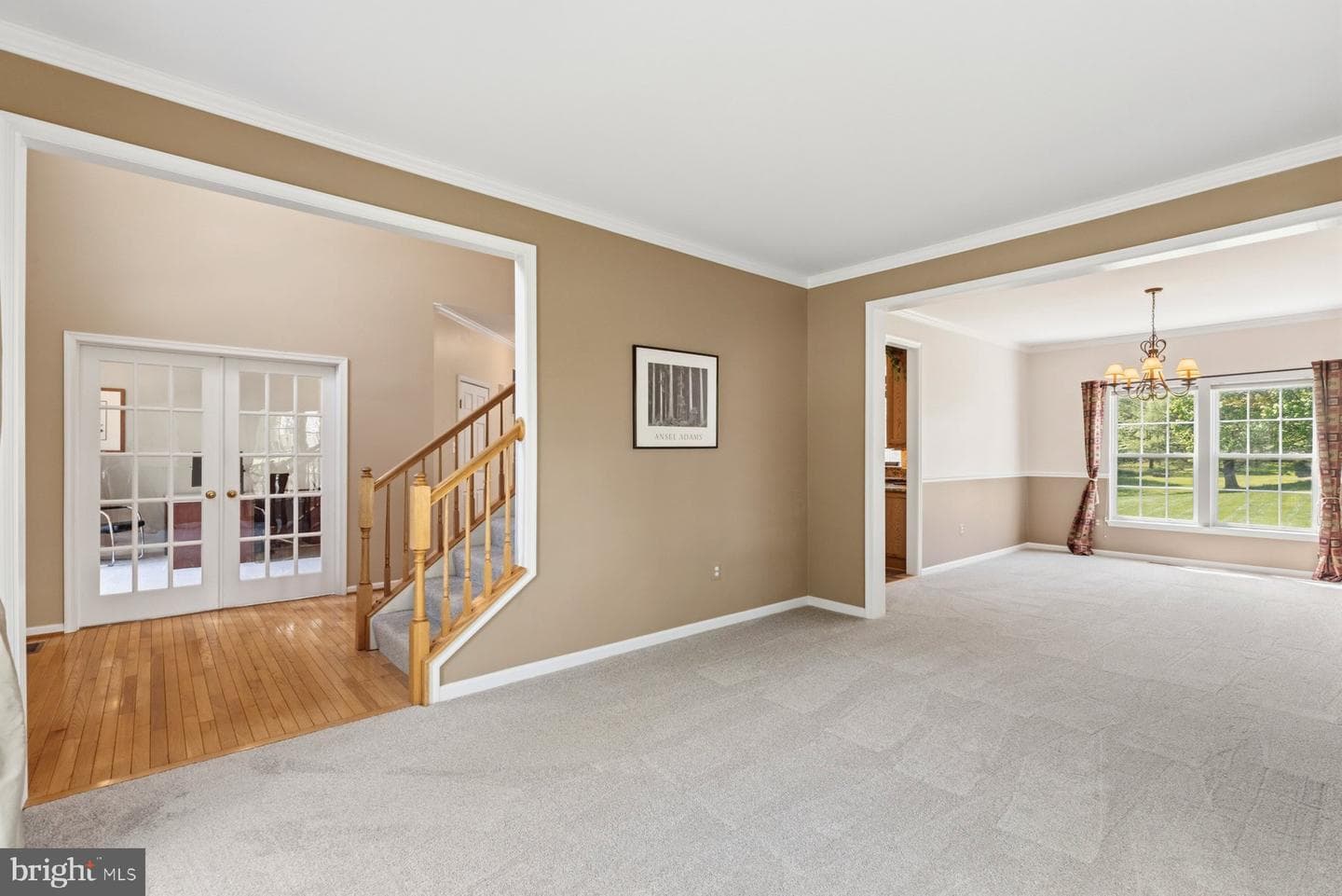 5650 Compton Lane photo 11