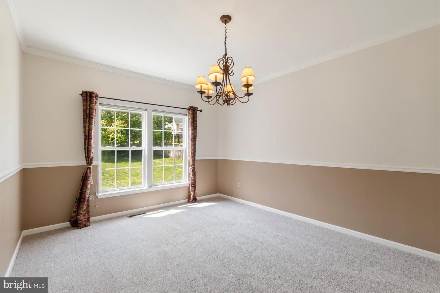 5650 Compton Lane photo 15