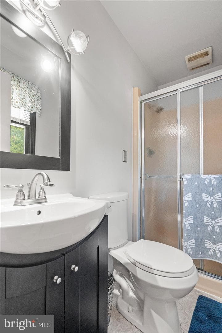 7125 Macbeth Way photo 12