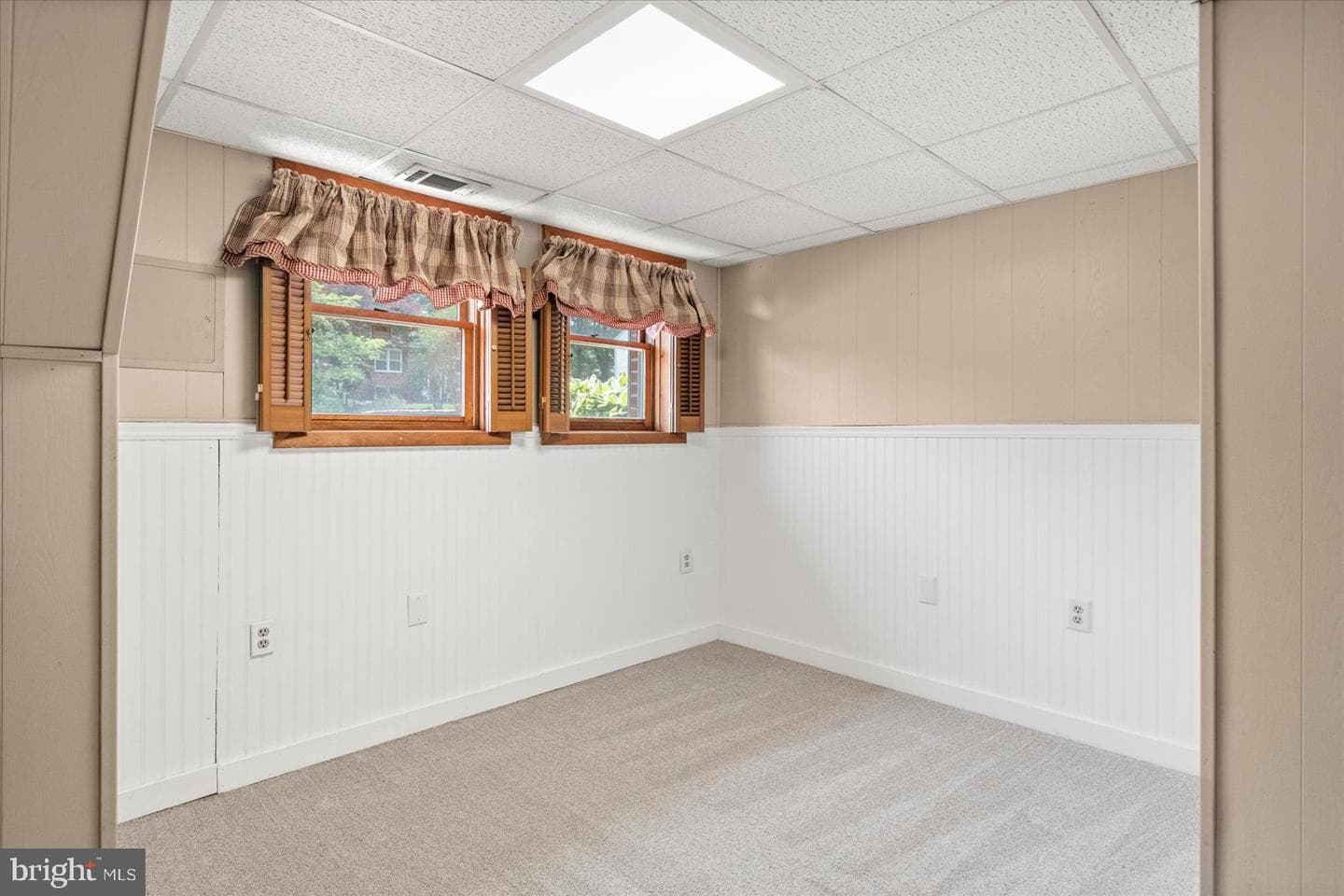 7125 Macbeth Way photo 16