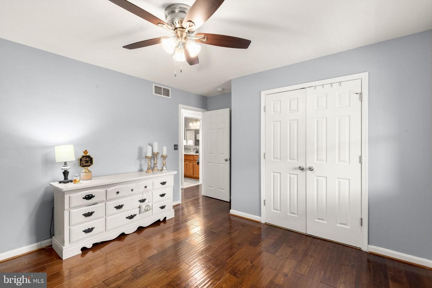 900 Caren Drive photo 30