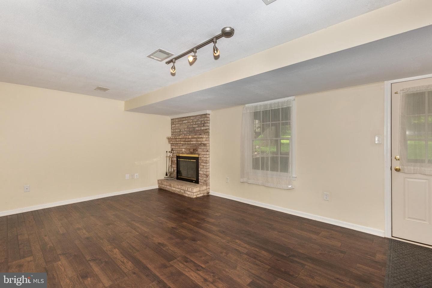 2711 Overview Road photo 47