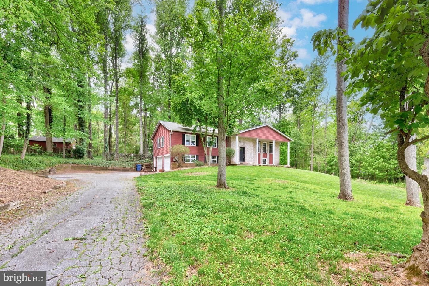 2711 Overview Road photo 48