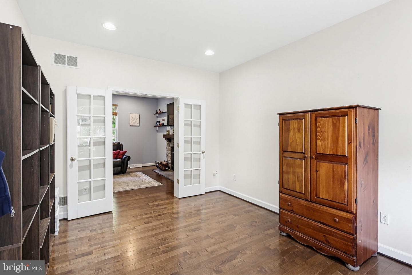 1804 Harrowsmith Court photo 20