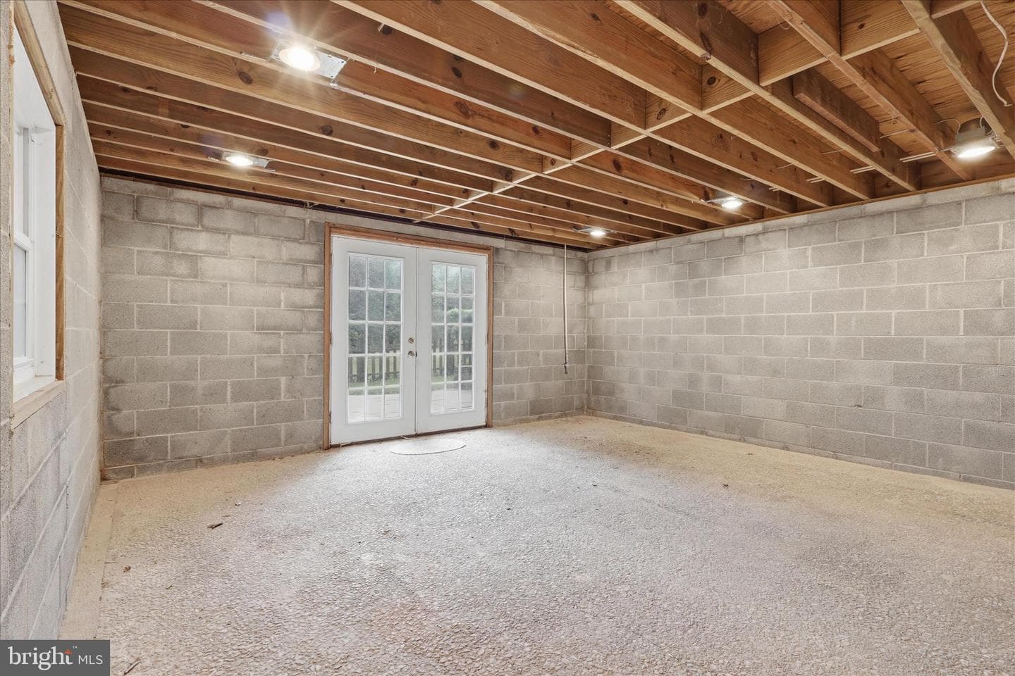 709 Bayberry Circle photo 36
