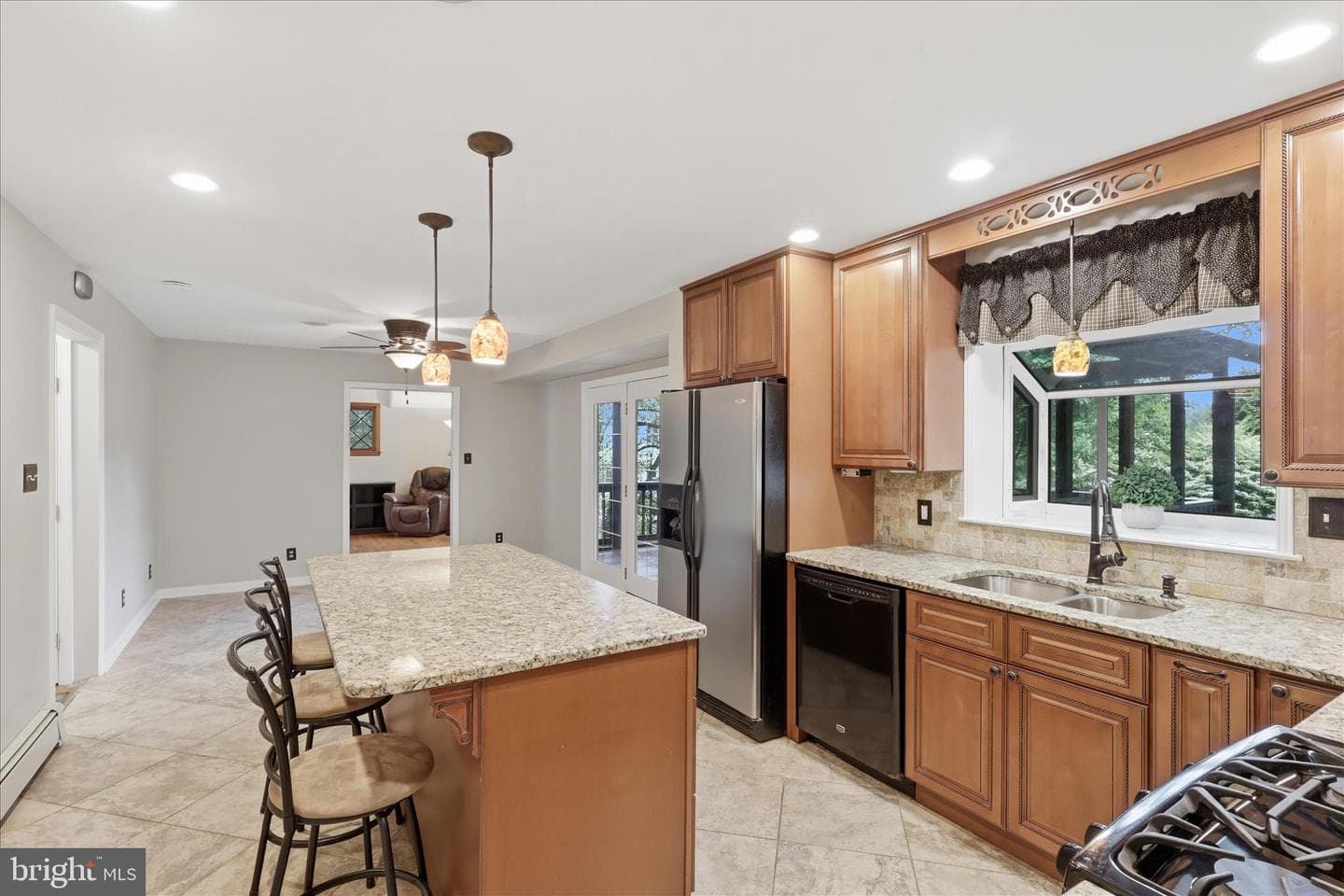 709 Bayberry Circle photo 9